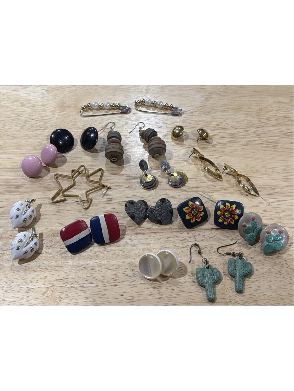 Southwest Cactus Flowers Stars Clip On Costume Ear Rings (14) Lot